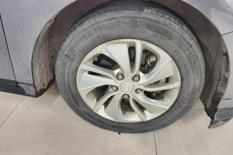 Used Buick Velite 6 2020 Plug-in Hybrid Connected Fashion Model Right Front Wheel Hub