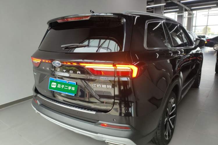 Used Ford Equator 2023 EcoBoost 225 Premier 7-Seater (2/2/3)
