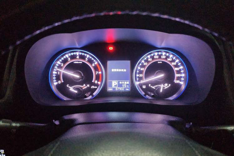 Used Toyota Highlander 2015 2.0T Four-Wheel Drive Luxury Edition 7-Seater Instrument Cluster