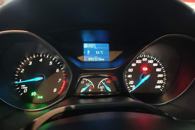 Used Ford Focus 2012 Hatchback 1.6L Automatic Fashion Edition
