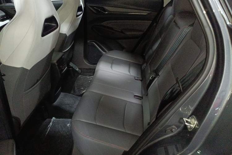 Used Oshan X5 PLUS 2023 Revised Version 1.5T DCT Navigation Edition