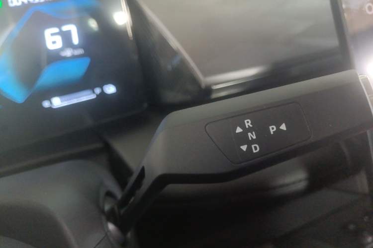 Used Dongfeng Aeolus SKY EV01 2025 530 km AIR Elite Edition