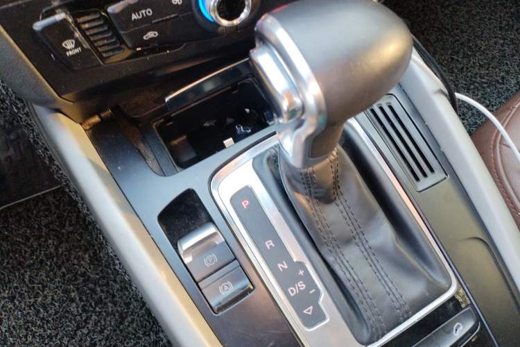 Used Audi Q5 2013 40 TFSI Ambition
