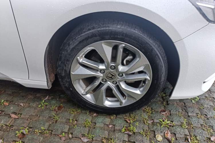 Used Honda Accord 2018 260TURBO Elite Edition China VI Right Front Wheel Hub