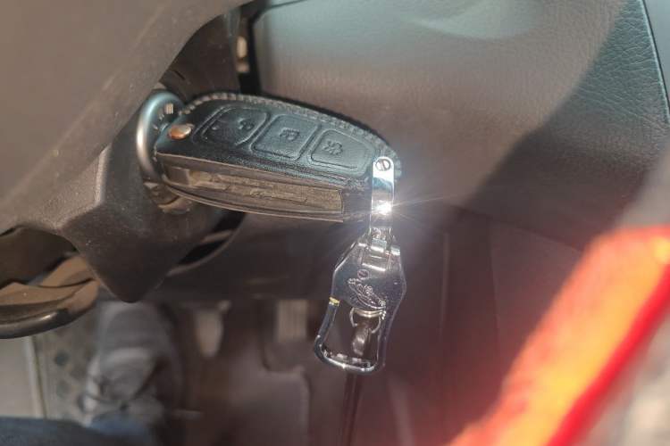 Used Ford Focus 2012 Sedan 1.6L Automatic Fashion Edition
