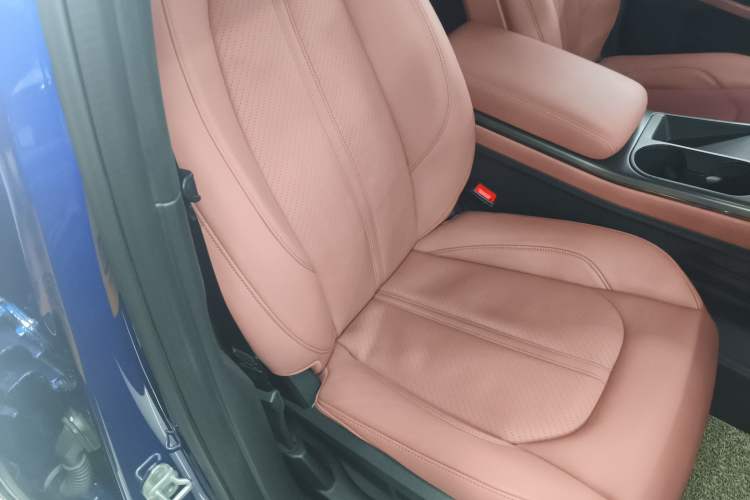 Used Nio EC6 2020 430 km Sport Version
