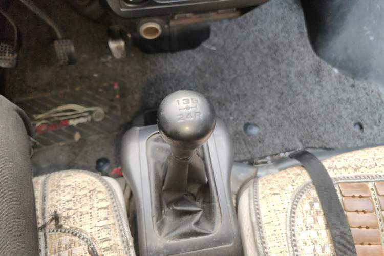 Used Wuling Rongguang 2011 1.2L Base Version