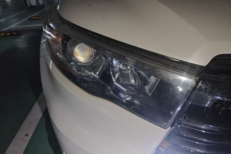 Used Toyota Highlander 2015 3.5L 4x4 Luxury Edition 7-seater
