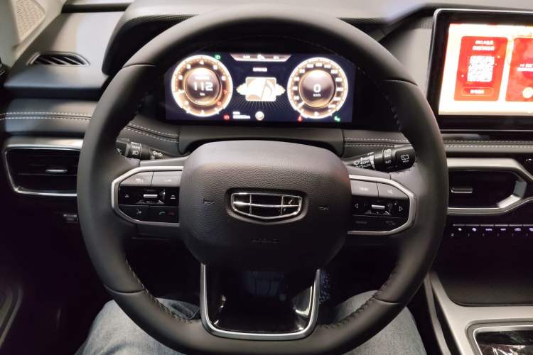 Used Geely Auto Haoyue 2020 1.8TD DCT Flagship 7-Seater
