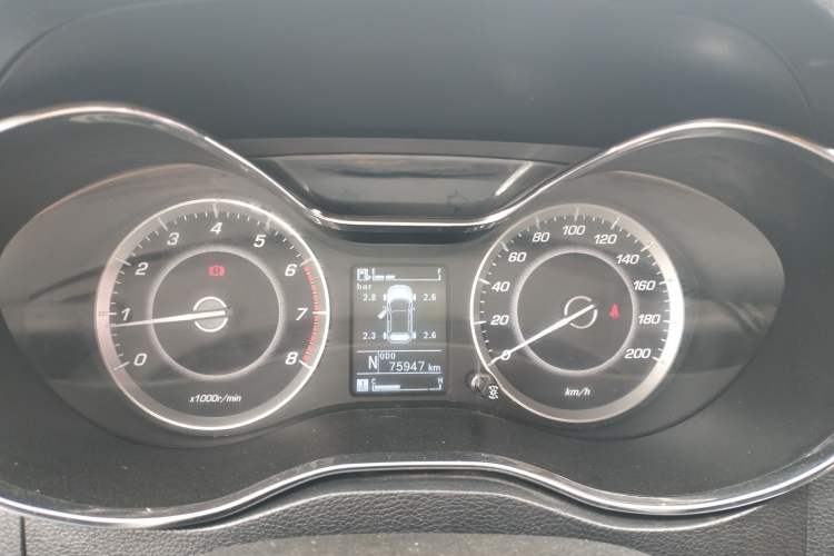 Used Baojun 560 2016 1.8L iAMT Luxury Model Instrument Cluster