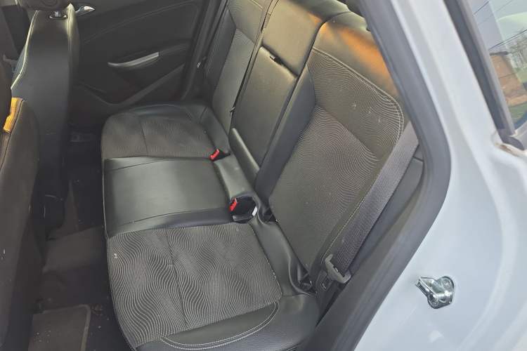 Used Buick GT 2013 XT 1.6L Automatic Fashion Edition Left Rear Seat