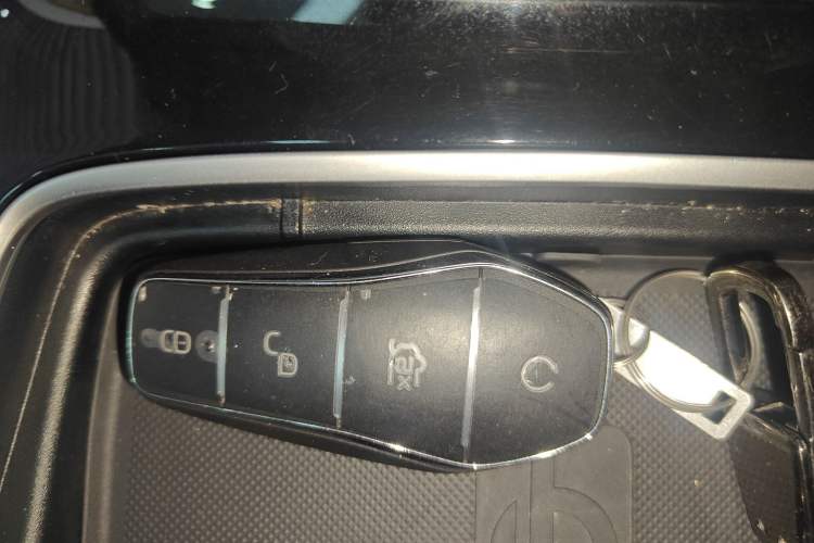 Used BYD Song MAX New Energy 2022 DM-i 105KM Flagship Model