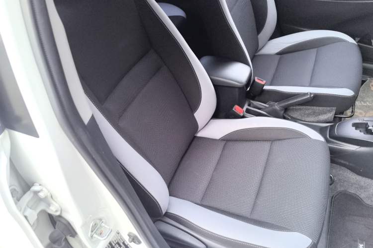 Used Toyota YARiS L Zhi Xuan 2021 X-Trail 1.5L CVT Leading Edition
