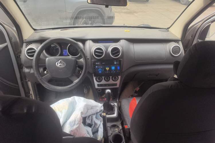 Used CHANGAN KAICHENG Ounuo S 2012 1.3L Base Version Center Console