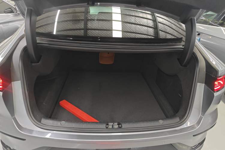 Used BYD Han 2022 DM-i 121KM Luxury Model
