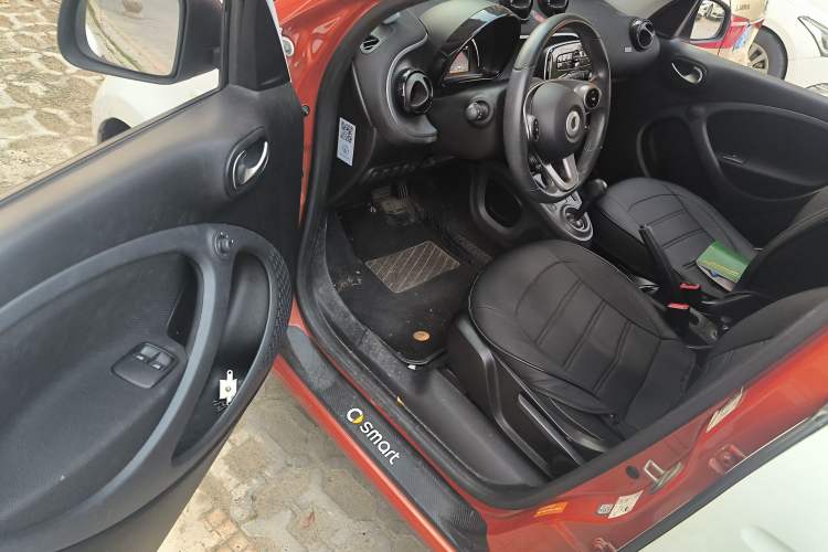 Used smart forfour 2016 1.0L 52 kW Passion Edition