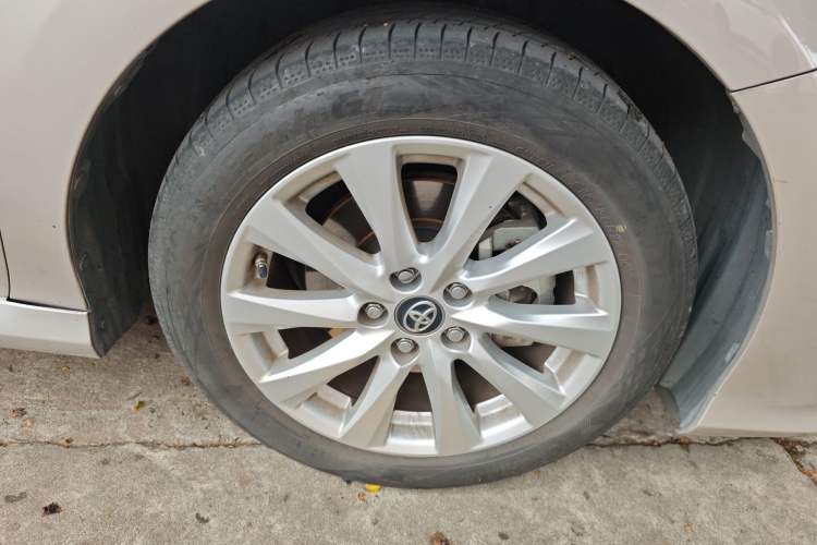 Used Toyota Camry 2019 Revised Version 2.0G Luxury Edition
