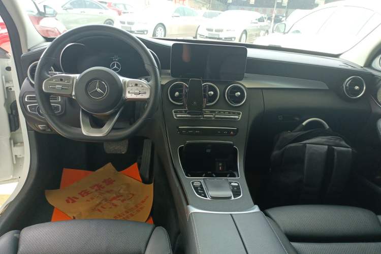 Used Mercedes-Benz C-Class 2020 Restyled C 260 L Sport Edition Center Console