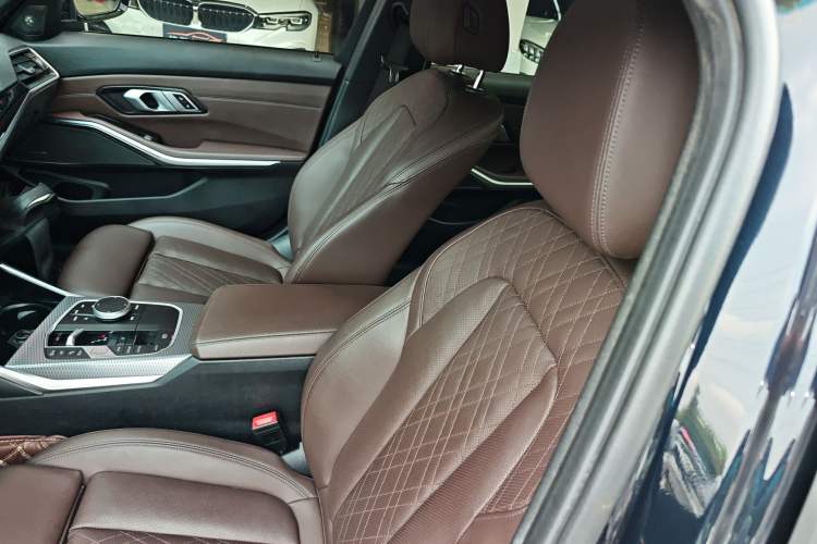 Used BMW 3 Series 2023 325i M Sport Night Edition Package Left Front Seat