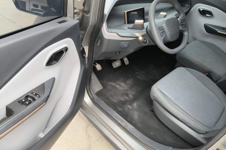 Used Baojun E200 2019 250KM Smart Drive Edition