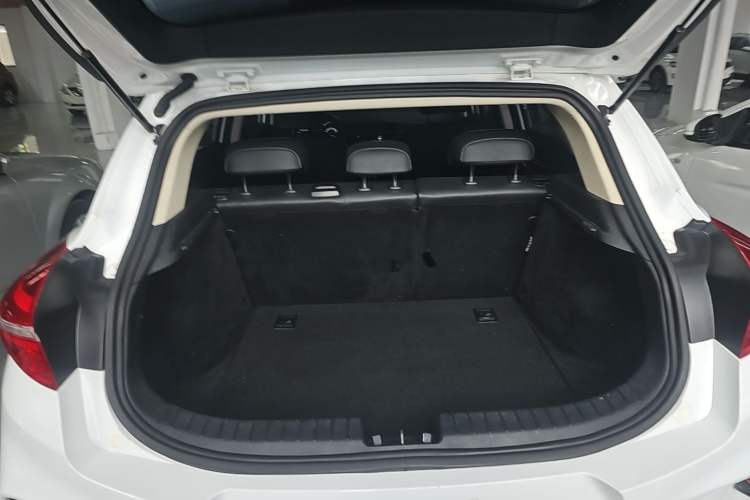 Used Geely Auto Emgrand GS 2019 1.4T CVT Edition Trunk