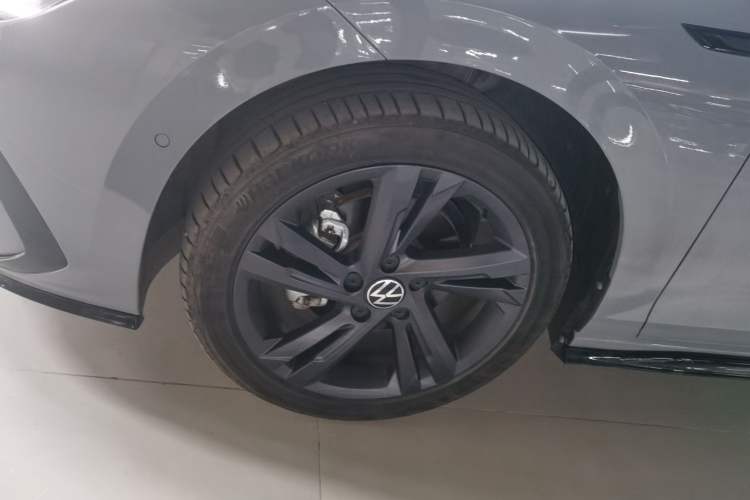 Used Volkswagen Golf 2023 280TSI DSG R-Line Lite