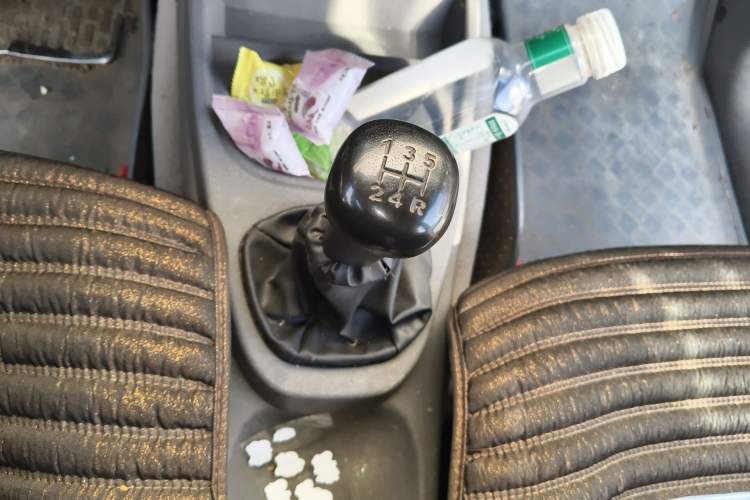 Used Wuling Hongguang 2014 1.2L Base Model China IV Gear Lever