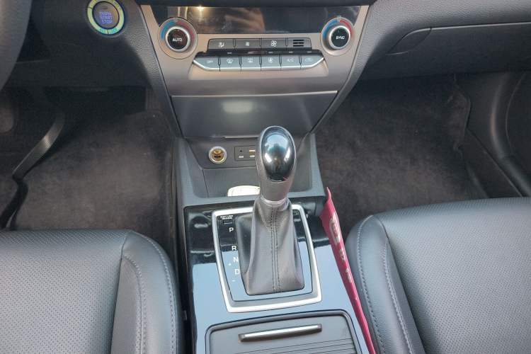 Used Hyundai Mistra 2017 1.8L Automatic Smart GLS China V Standard Gear Lever