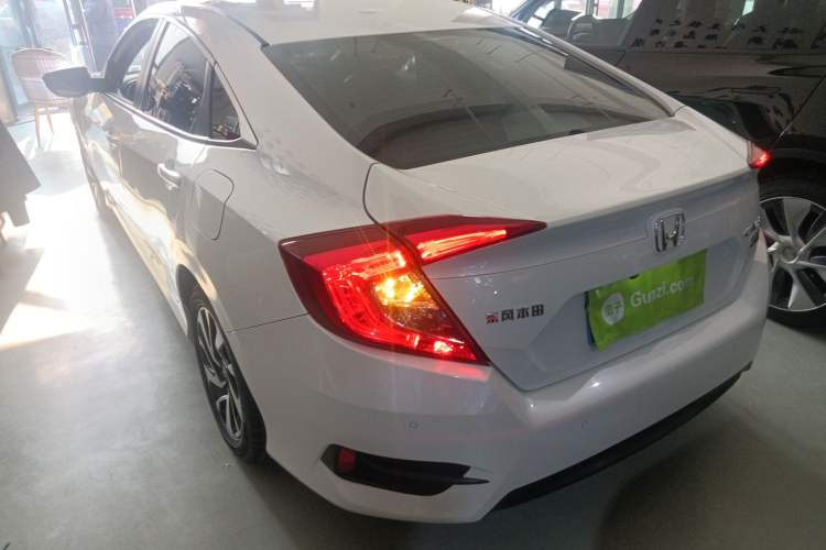 Used Honda Civic 2016 220TURBO Manual Luxury Edition