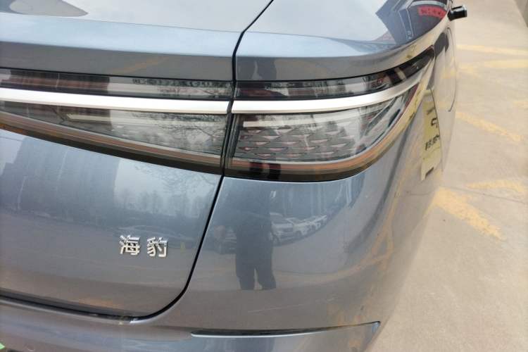 Used BYD Seal 2024 HONOR Edition DM-i 1.5L 121km Elite Model
