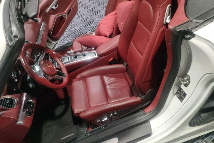 Used Porsche 718 2016 Boxster 2.0T
