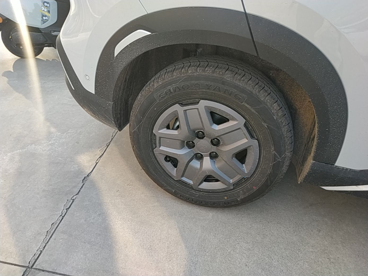 BYD Yuan UP 2025 Intelligent Driving Version 401 KM Dynamic Edition — снимка 11