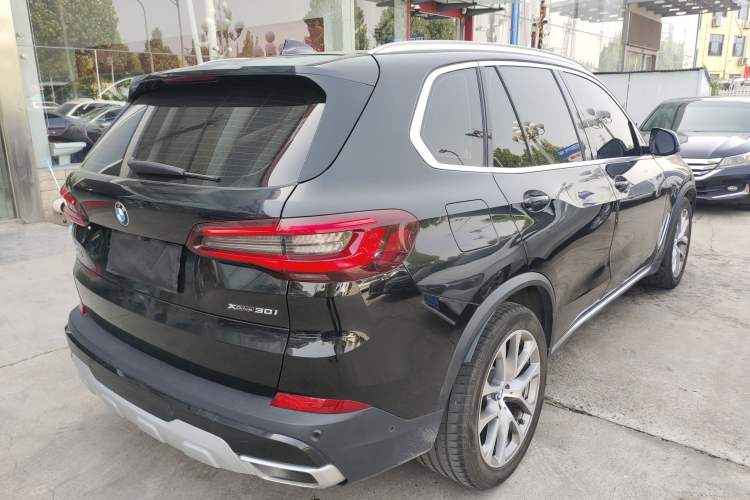 Used BMW X5 2021 xDrive30i X Design Package