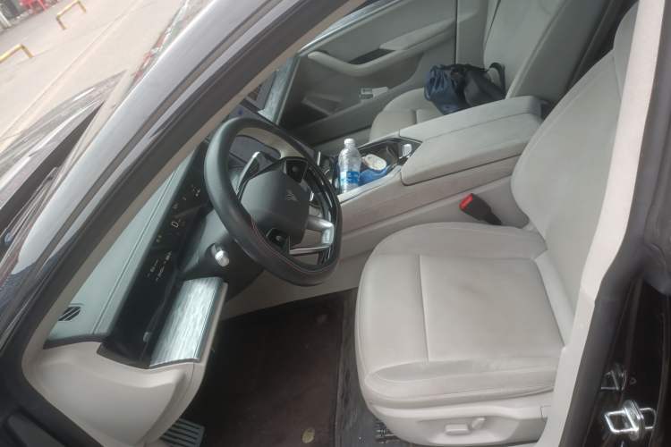 Used NETA S 2022 All-Electric 650 km Four-Wheel Drive Premium Version