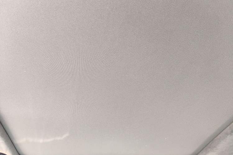 Used Livan 7 2023 605km Hunter Light
