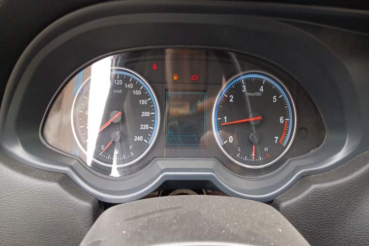 Used Brilliance H530 2014 1.6L Manual Comfort Model Instrument Cluster