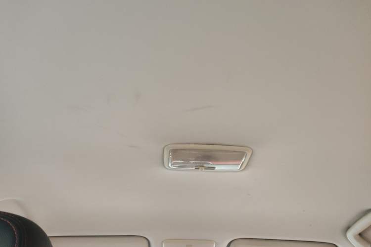 Used Haval H1 2015 1.5L AMT Luxury Model
