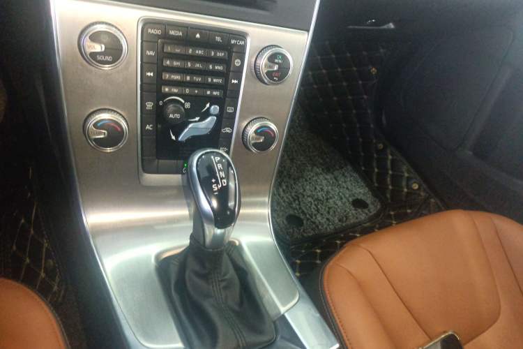 Used Volvo S60 2019 S60L Facelift T5 Intelligent Advanced Edition