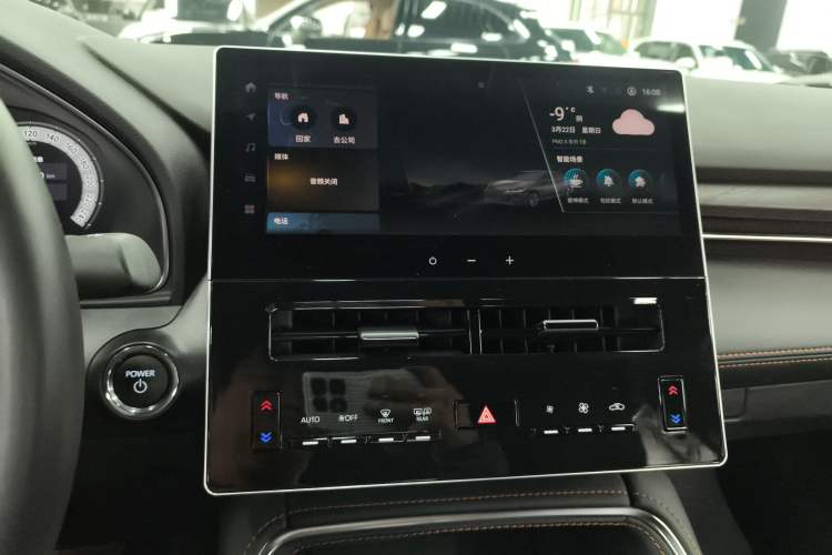 Used Toyota Avalon 2024 Dual-Motor 2.0L Luxury Edition
