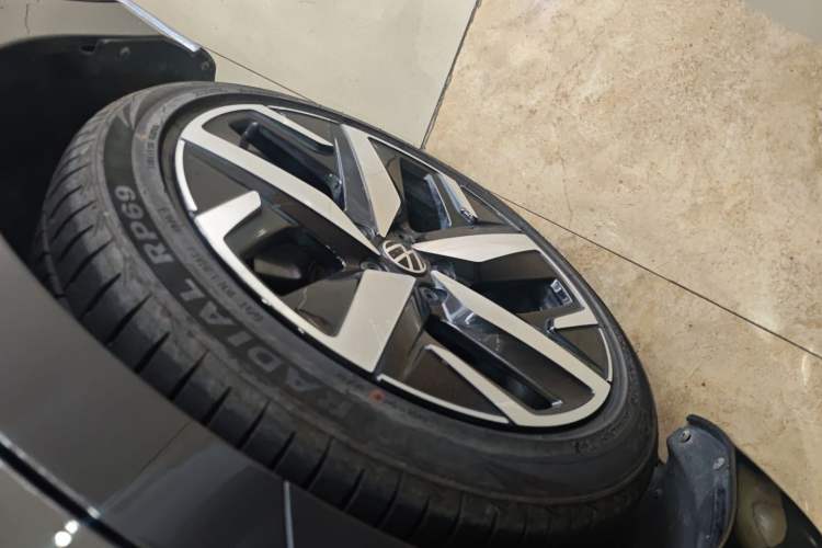 Used Volkswagen Lamando 2022 Lavida L 280TSI DSG Cool & Spicy Edition
