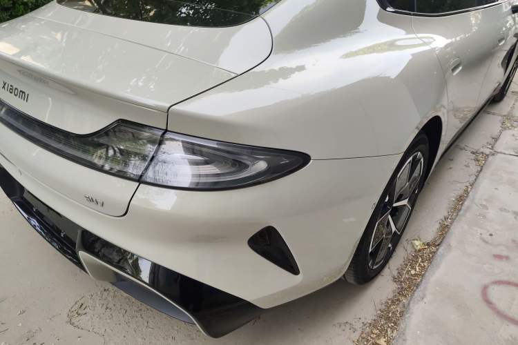 Used Xiaomi Auto SU7 2024 Rear-Drive Long-Range Intelligent Driving Version