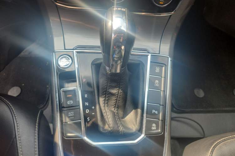 Used Volkswagen Passat 2017 330TSI DSG Luxury Edition