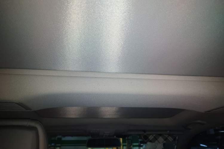 Used Mercedes-Benz E-Class 2014 Facelifted E 260 L Luxury Edition
