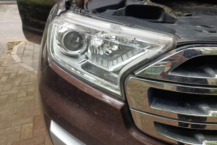 Used Ford Everest 2017 2.0T Gasoline Automatic 4x4 Luxury Edition 5 Seats