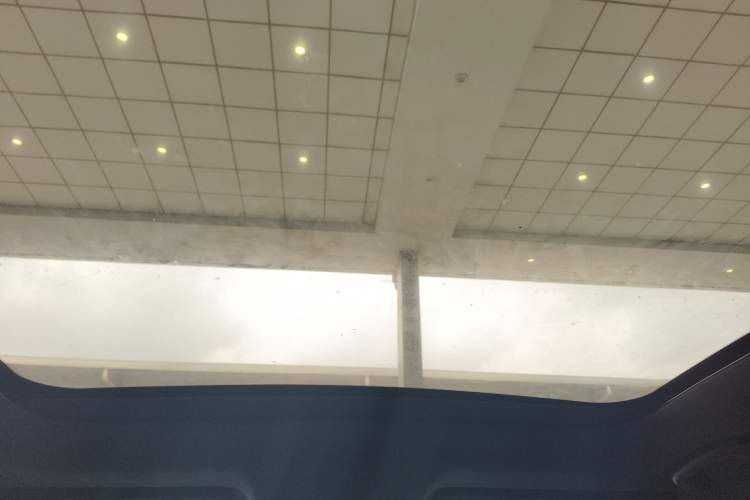 Used CHANGAN UNI-V 2022 1.5T Prestige Version Headliner