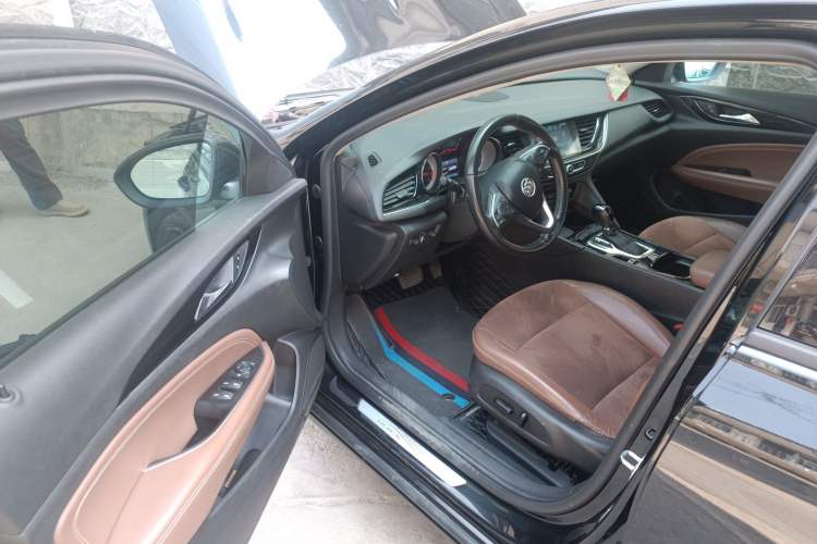 Used Buick Regal 2019 20T Elite Version China VI Standard Driver Seat