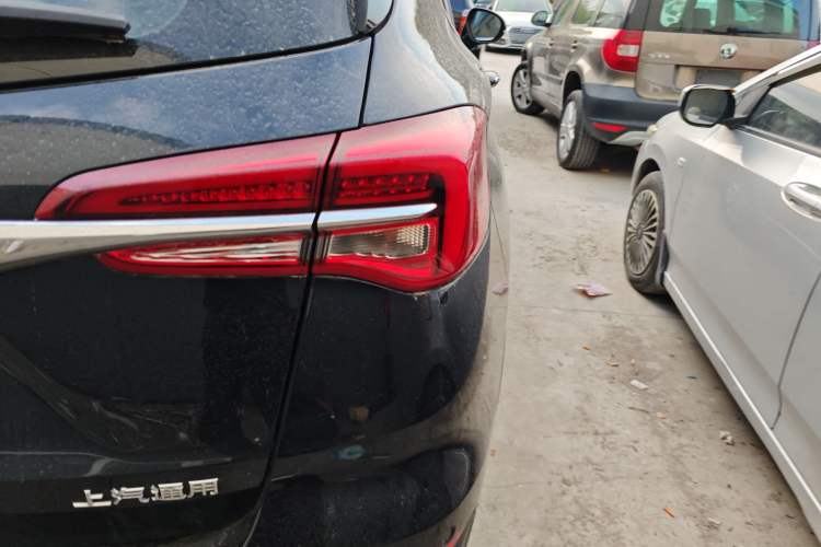 Used Buick Envision 2021 532T Two-Wheel-Drive Elite Version Right Rear Taillight