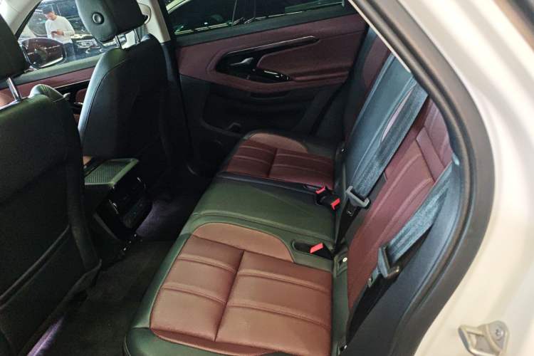 Used Land Rover Range Rover Evoque 2022 Facelifted Aurora L 249 PS R-Dynamic Luxury Edition