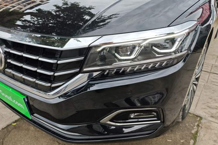 Used Volkswagen Passat 2020 330TSI Luxury Edition China VI