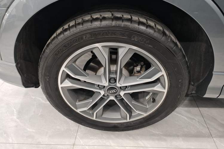 Used Audi Q3 2022 40 TFSI Fashion Dynamic Model